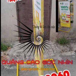 Standee 80x180 cm ngoài trời chống gió lật